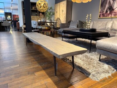 Table Basse Vieux Pin Pied Pointu 214X52CM
