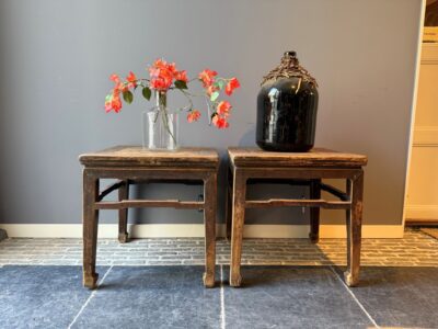 Ensemble De Tables d’Appoint Chinoises Anciennes